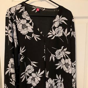Vince Camuto blouse